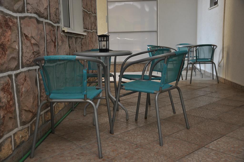 Guest House Marojevic Igalo Exterior foto