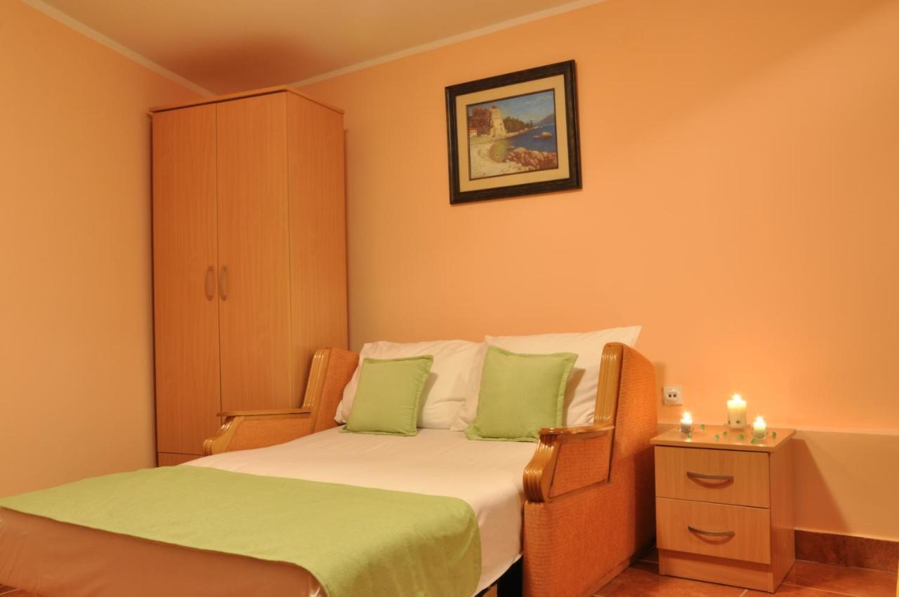 Guest House Marojevic Igalo Cameră foto